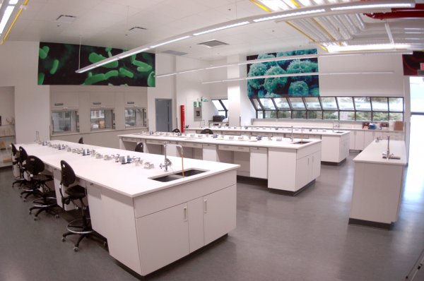 New Science lab at Athabasca